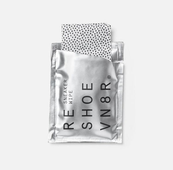 Reshoevn8r 隨身清潔濕紙巾 (12片裝)磨砂皮绒面 - The Polishing Lounge